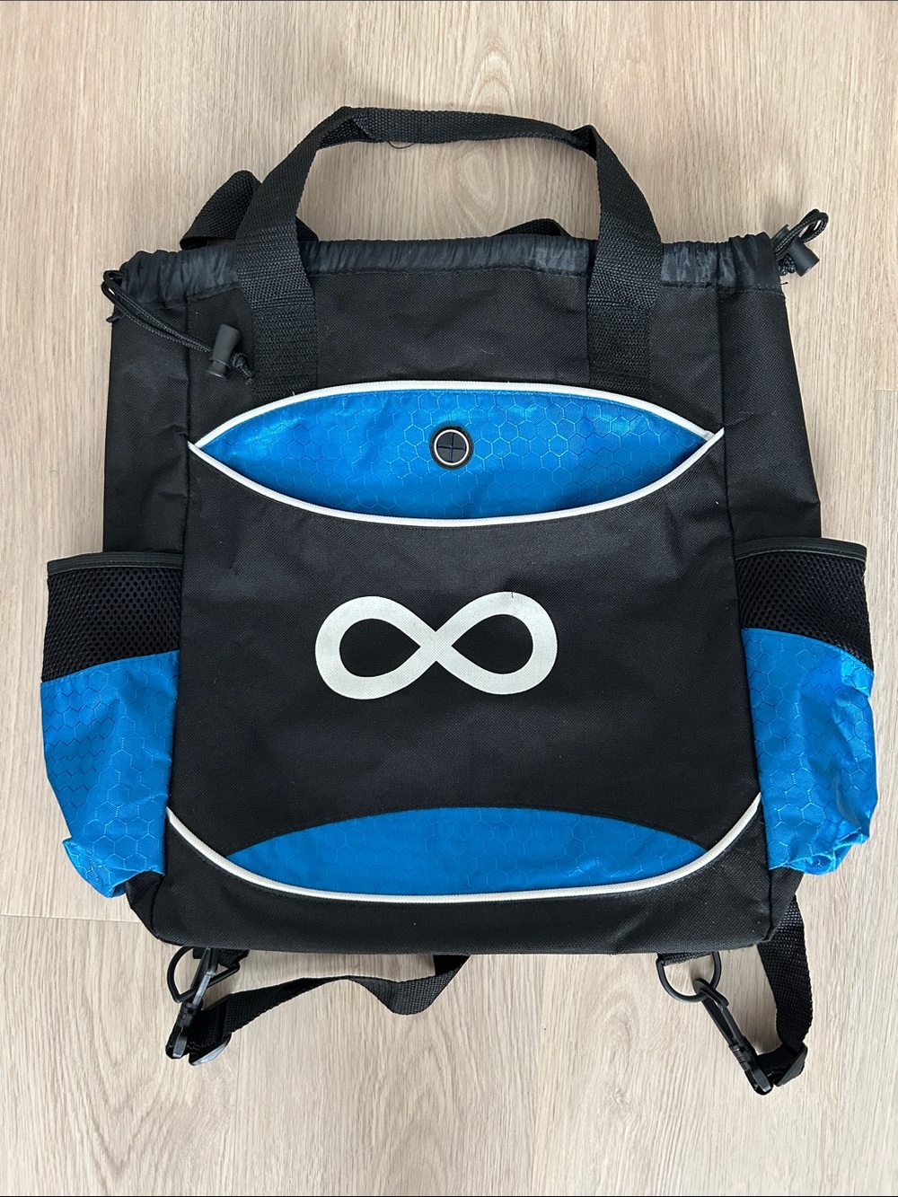 Black & Blue Métis Multi-Pocket Backpack Tote
